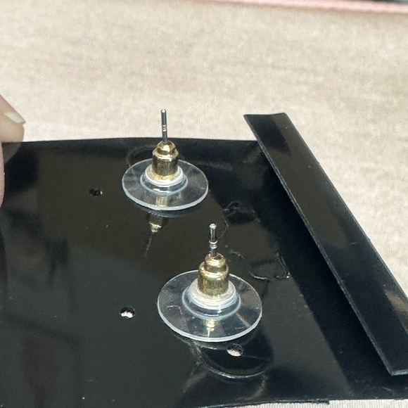 ✨ - Picture 4 of 4